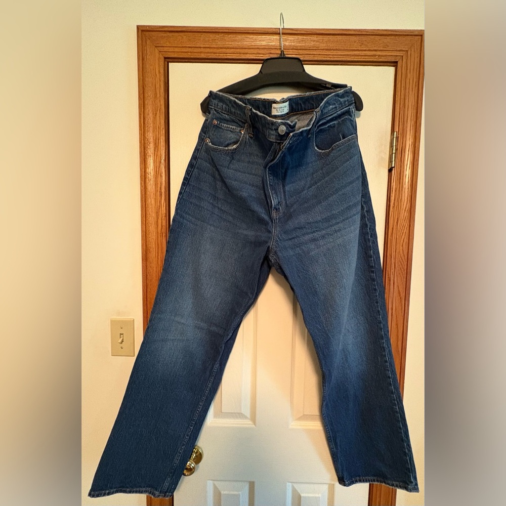 Women’s Abercrombie Jeans